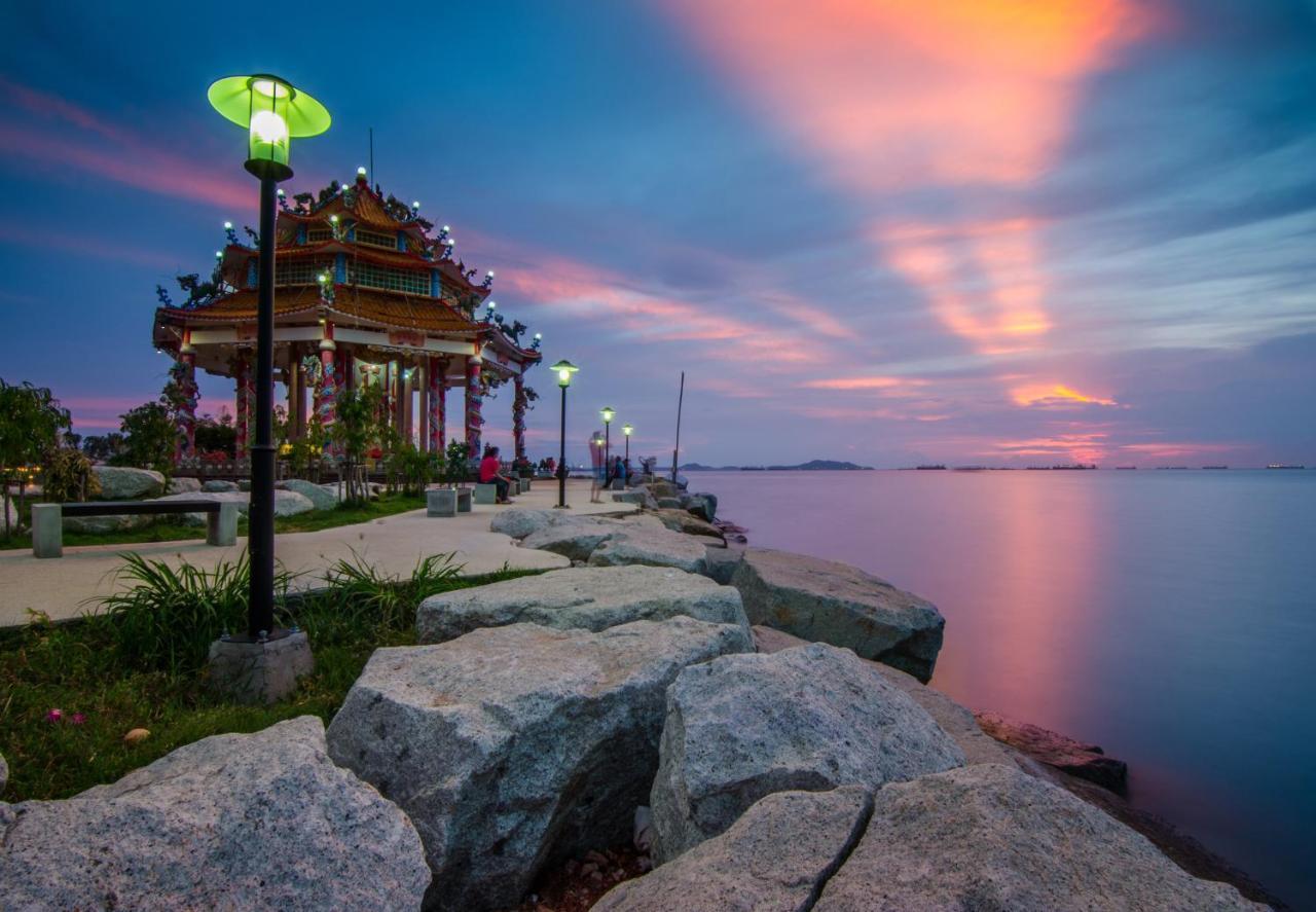 Holiday Inn & Suites Siracha Laemchabang By Ihg Si Racha Dış mekan fotoğraf