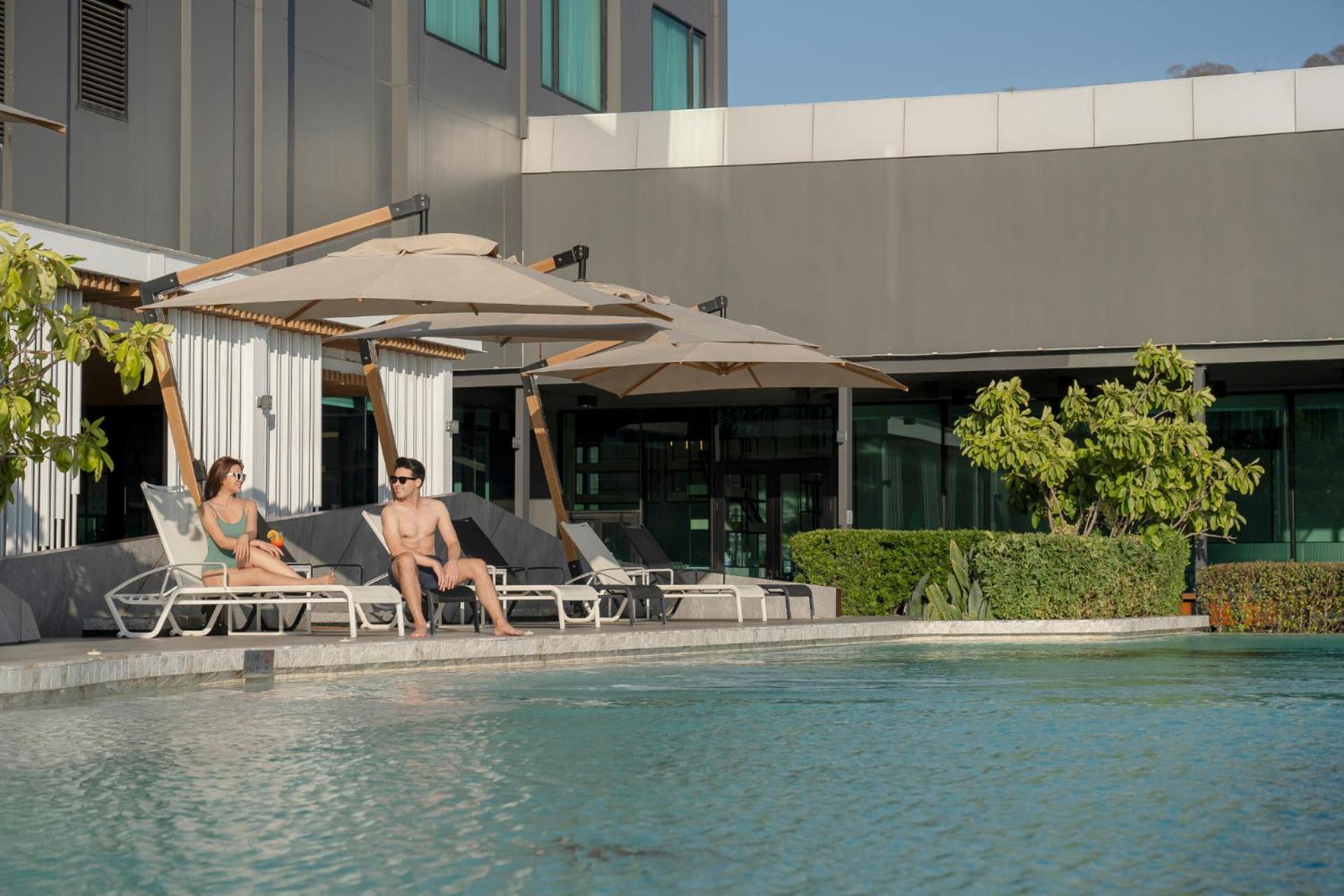 Holiday Inn & Suites Siracha Laemchabang By Ihg Si Racha Dış mekan fotoğraf